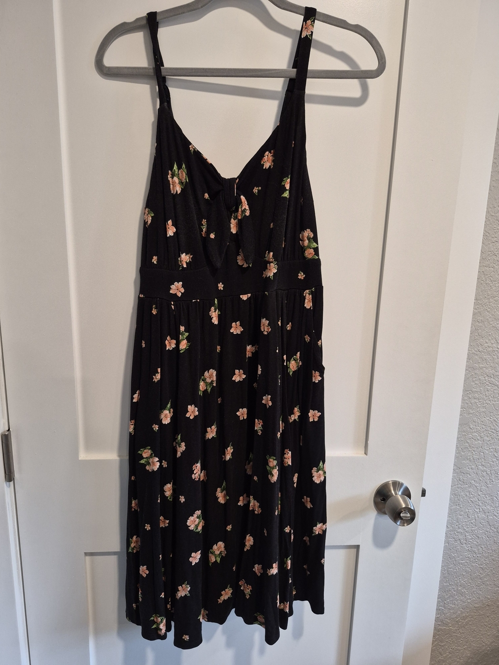 Torrid Size 0 Black Floral Midi Dress with Pink Blossoms